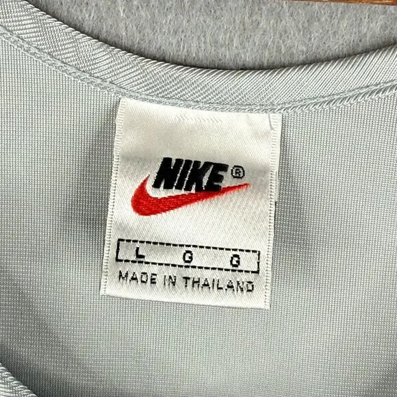 Vintage Nike Satin Basketball Jersey Top Mens Large Silver Hoop Gym Workout - Picture 3 of 11